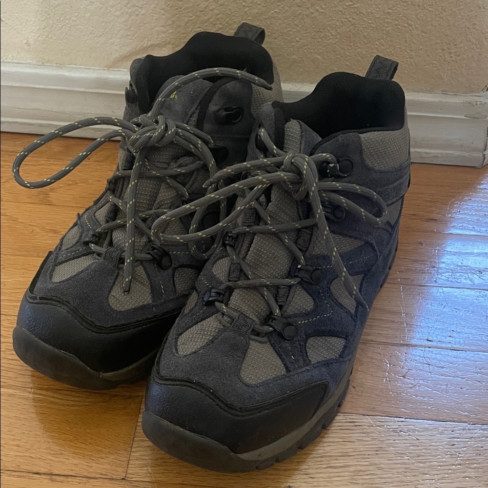 Northside Black and Gray Hiking Boots